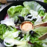 סלט ירוק עם גבינת עיזים וטריק מגניב של אימא שלי