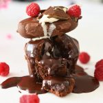 עוגת שוקולד חמה ומושחתת ב-10 דקות עבודה